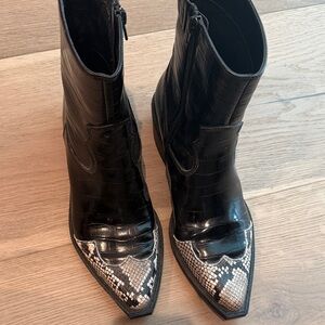 Elegant Black and Snake Print Ankle Booties